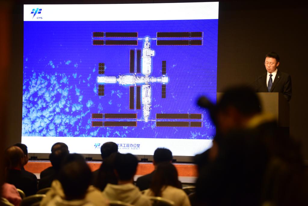 万向官方：中国空间站全貌高清图像首次公布